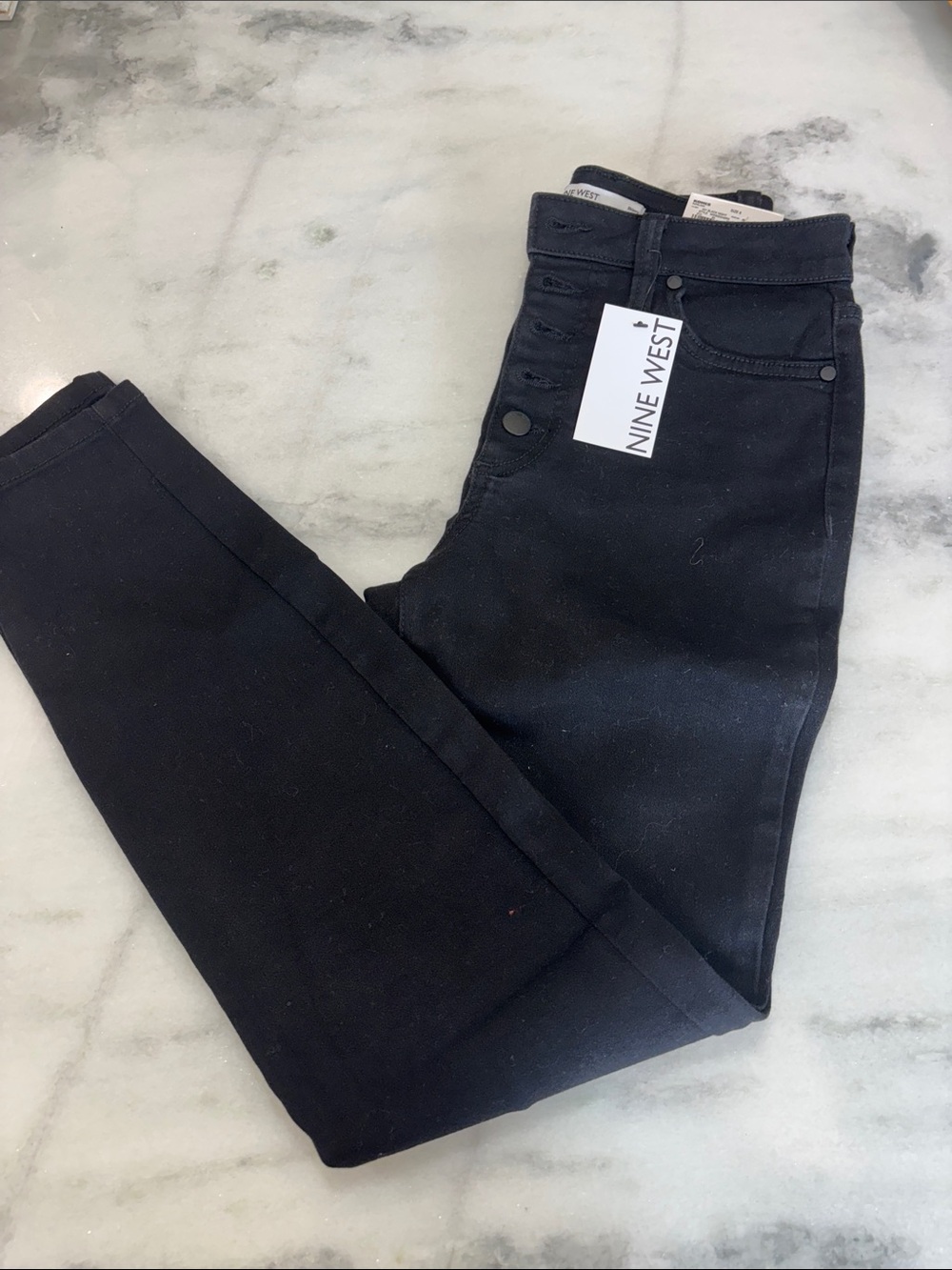 Nine West Women's Black Skinny Jeans- size 6